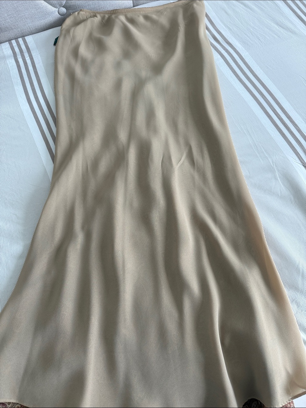 Ralph Lauren 100% Silk Paisley Maxi Skirt in Brown, Rust and Olive Tones - Picture 4 of 4
